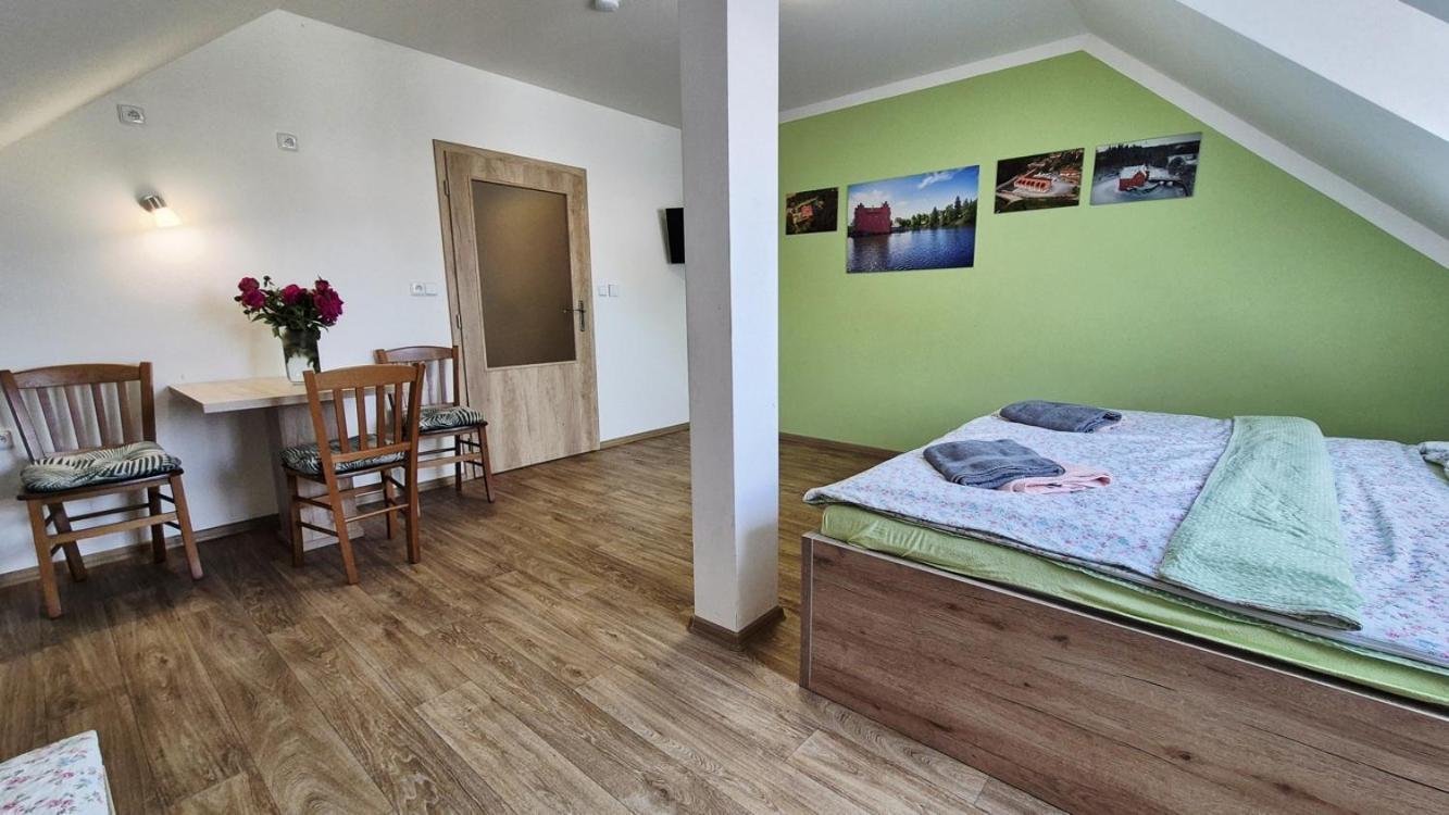 Zlatovláska U Zámku červená Lhota *